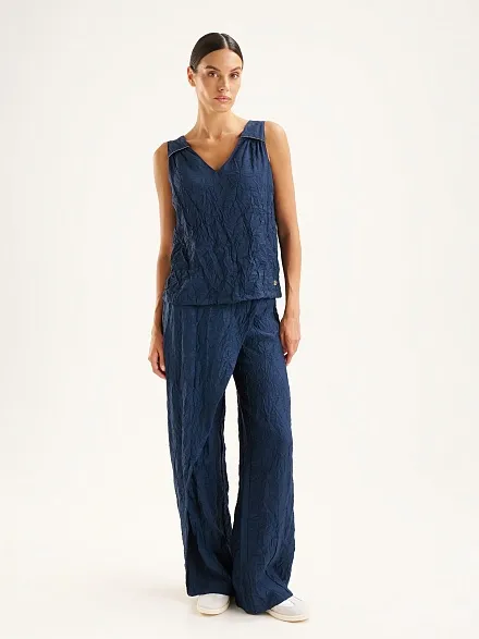 Брюки из жатой ткани асимметричного кроя прямые - G022SZ0780GRET_P Брюки жен. (VR033, 44)