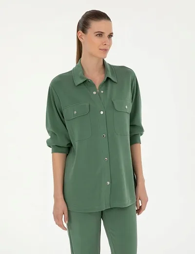 Рубашка с накладными карманами прямого кроя - G022SZ0820JUHA_C Толстовка жен. (VR054, 2XS)