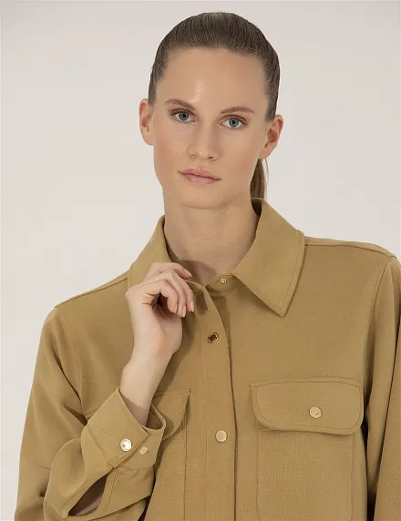 Рубашка с накладными карманами прямого кроя - G022SZ0820JUHA-C Толстовка жен. (VR235, S)