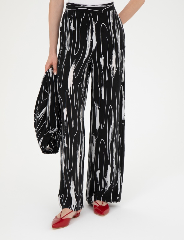 Брюки прямые с принтом - G022SZ0780BETI Брюки жен. (VR046, 34)