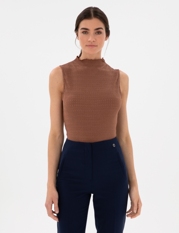 Топ трикотажный с волнистым воротником - G022SZ0110TEGU_B Футболка жен. (VR029, XL)