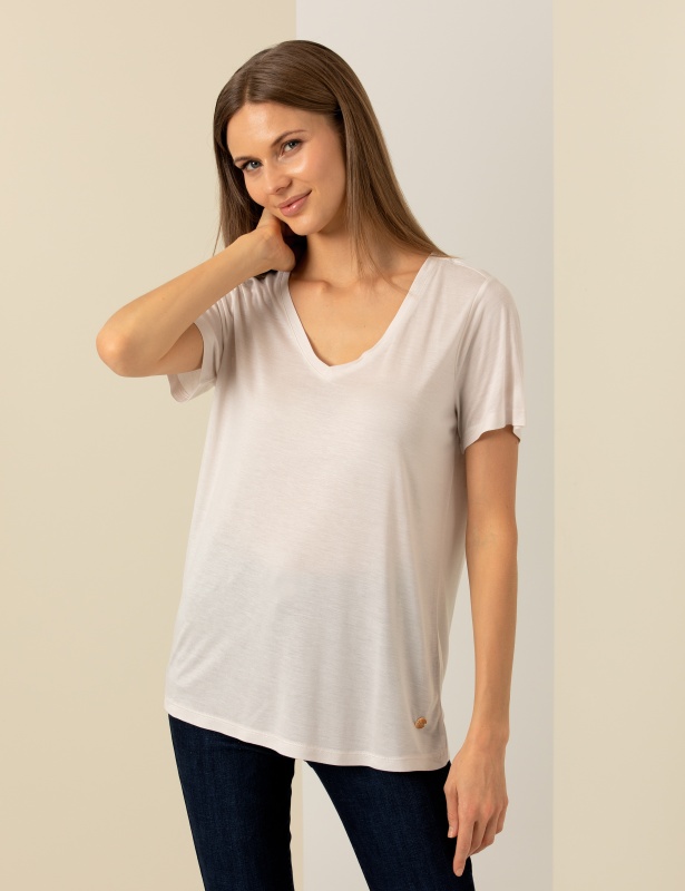 Футболка с V-образным вырезом - G022SZ0110GIOSETTA Футболка жен. (VR019, XL)