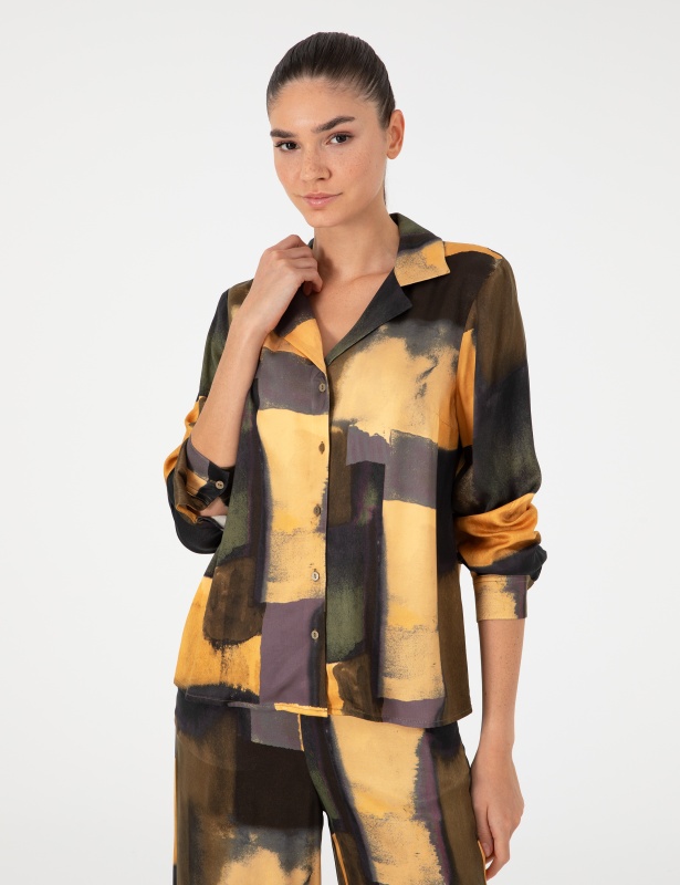 Рубашка с абстрактным принтом прямого кроя - G022SZ0040KAI_G Сорочка жен. (VR043, 40)