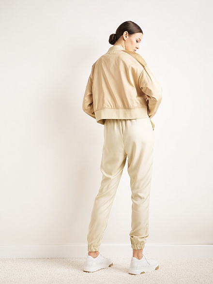 Бомбер с нагрудными карманами - G022SZ0MS0TENNES Куртка жен. (VR011, 42)