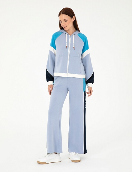 Толстовка на молнии с капюшоном - 