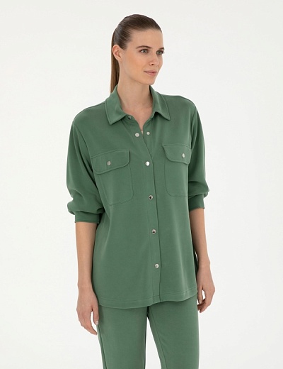 Рубашка с накладными карманами прямого кроя - G022SZ0820JUHA_C Толстовка жен. (VR054, 2XS)