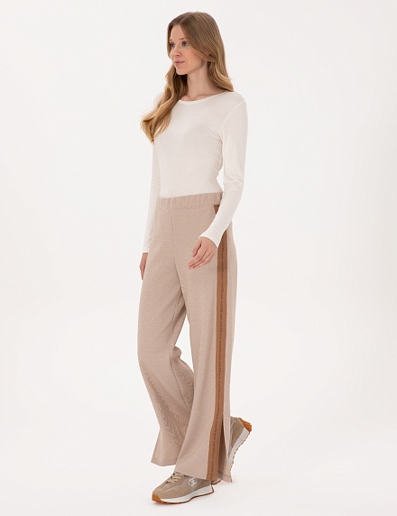 Брюки на резинке широкие - 