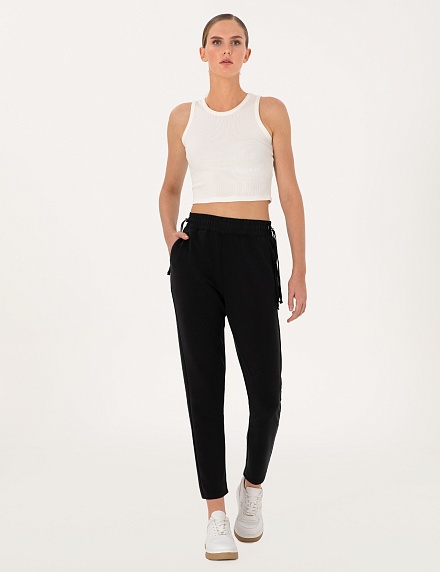 Брюки спортивные на кулиске зауженные - 