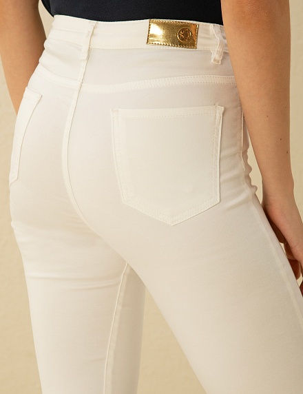 Джинсы укороченные зауженные - G022SZ0780DERIN-23K Брюки жен. (VR019, 46)