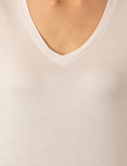 Футболка с V-образным вырезом - G022SZ0110GIOSETTA Футболка жен. (VR019, XL)
