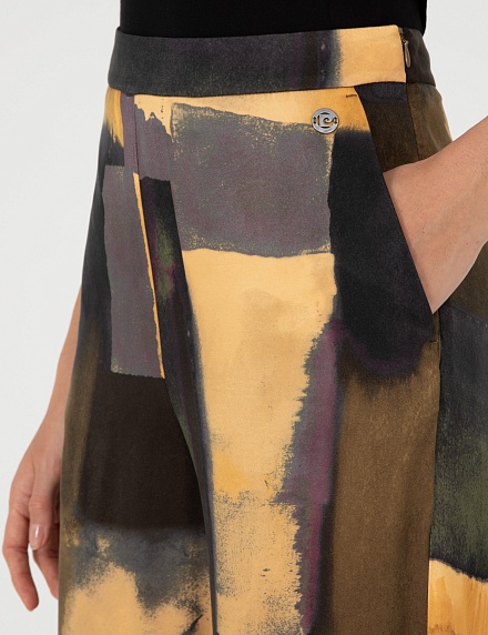 Брюки широкие с вискозой - 