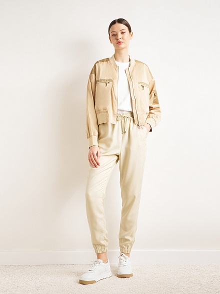 Бомбер с нагрудными карманами - G022SZ0MS0TENNES Куртка жен. (VR011, 42)