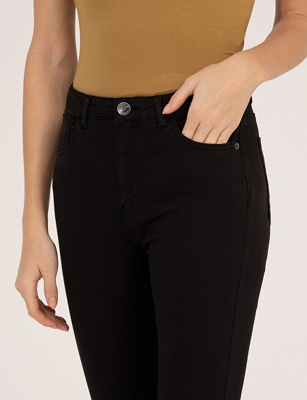 Джинсы укороченные зауженные - G022SZ0780DERIN-23Y Брюки жен. (VR046, 42)