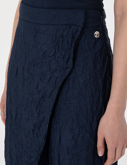 Брюки из жатой ткани с декоративным элементом прямые - G022SZ0780GRET_P Брюки жен. (VR033, 34)