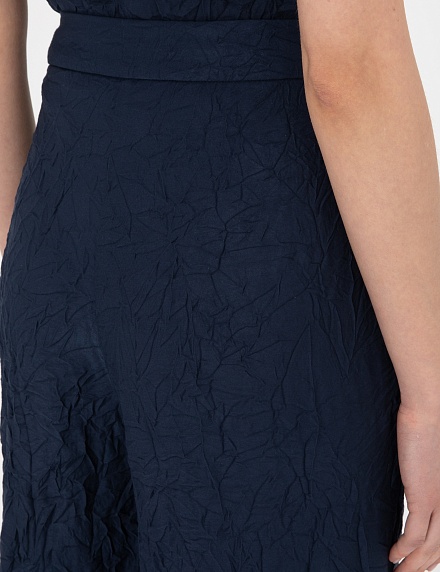 Брюки из жатой ткани с декоративным элементом прямые - G022SZ0780GRET_P Брюки жен. (VR033, 34)